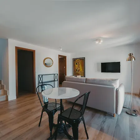 Exclusivos En Casco Historico Apartamento *
