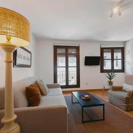 Exclusivos En Casco Histórico Apartamento *